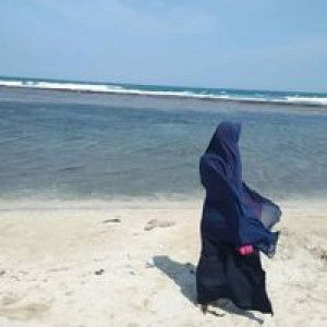 Vina Nurul Indah profile icon