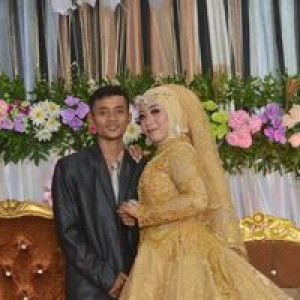 Neng Marni profile icon