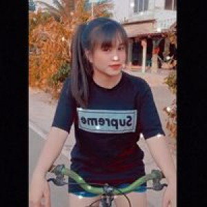 แยม จ๋า'า. profile icon