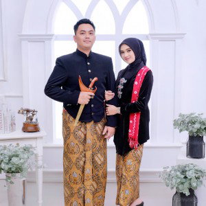 Qunia Dermawan profile icon