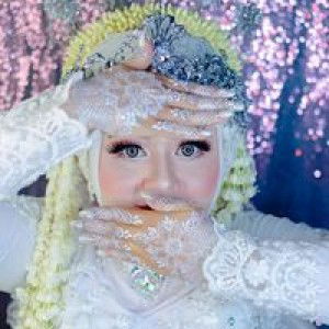 Neng Devy Wulandary profile icon