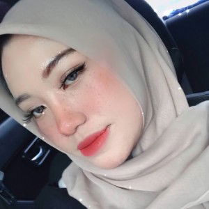 Nureen Dinie profile icon