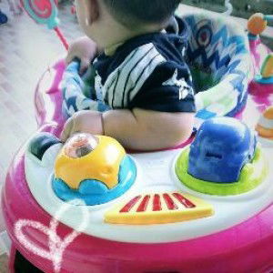 Dewi Mulia profile icon