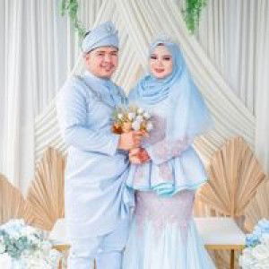 Nur Azira profile icon