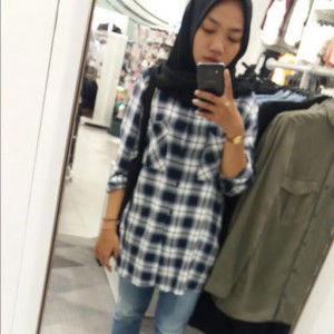 Nining Setyorini profile icon