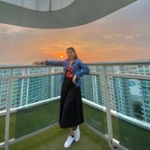 Angelica Creo Alvarez profile icon