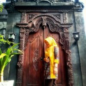 Dewi Sarah Zulpiaroh profile icon