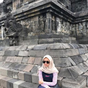 nurisa elistia profile icon