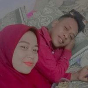 Desi Purwati profile icon