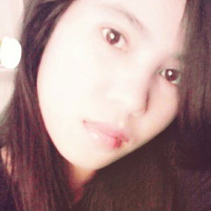 Dewi Monika Azzuhruf profile icon