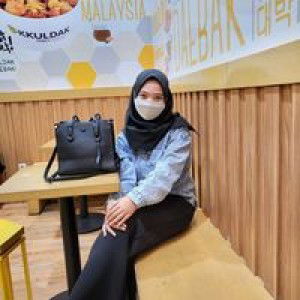 Indah Ahmad profile icon