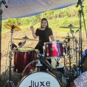 Dessy Chantikha profile icon