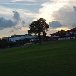 Atminingsih Indriyana's profile icon