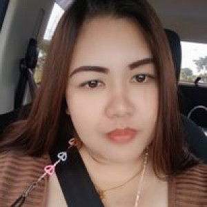 Noppawan Poy profile icon