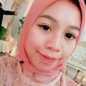 Izza Nahriyah profile icon