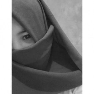 rizma billa Titania profile icon