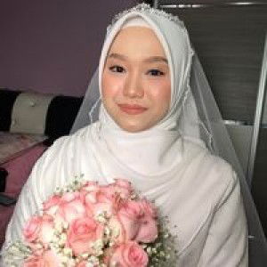 Nur Suhana Naim profile icon