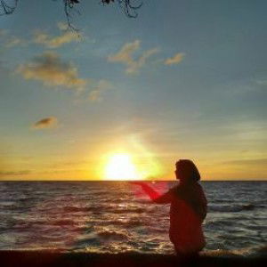 Resti Ismayati profile icon