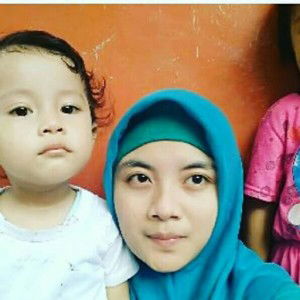 Dwi Taffiyah profile icon