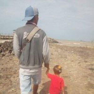 Ayah'y Thania Naura Syg profile icon