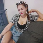 เปิ้ล เปิ้ล รอแปป ทำกับแก้มอยู่ profile icon