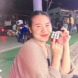 Tan Phonsiri profile icon