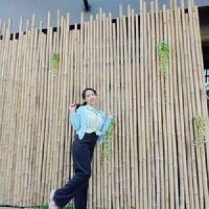 ไม่มีอดีตให้ย้อนกลับไป มีแต่วันใหม่ให้ก้าวเดิน profile icon