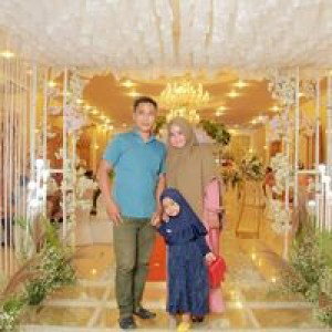 Fitri Andani profile icon