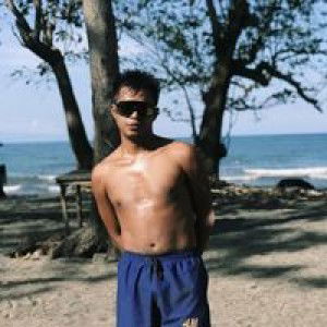 Lloyd Cuevas profile icon