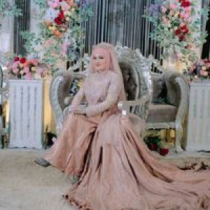 Wira Lindiaty profile icon