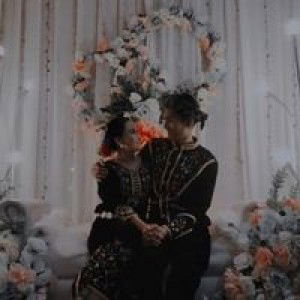 JinBk E-Lon Miller profile icon