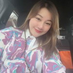 June Chompunich profile icon