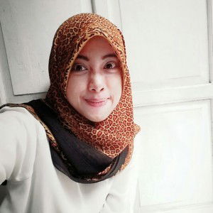 putri olive profile icon