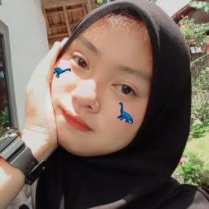 dina Milani profile icon