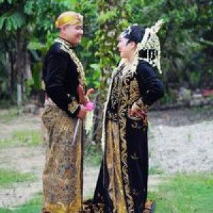 Siti Rokhani profile icon