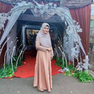 Dewi Gita Rizqi profile icon