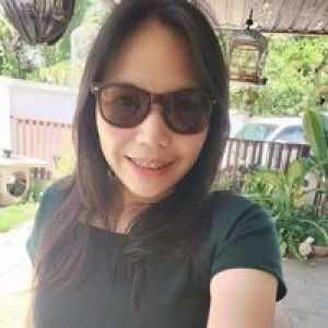 June Lunla profile icon