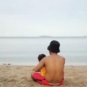 Rvie Gonzales profile icon