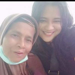 Yenni Sugiarti profile icon