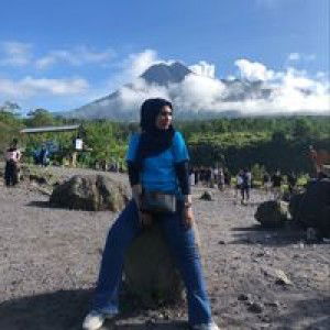 Renieta Anggiany profile icon