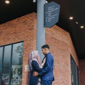 Nur Āinee profile icon