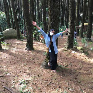 Rosiyanti 12 profile icon