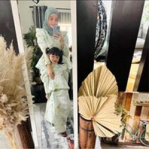 DaniNur Indah profile icon