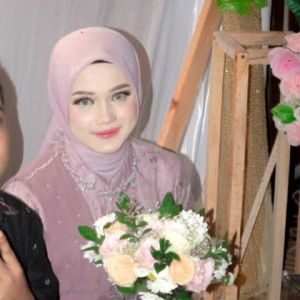 Naila Arca profile icon