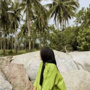 Tuti Hendriani profile icon