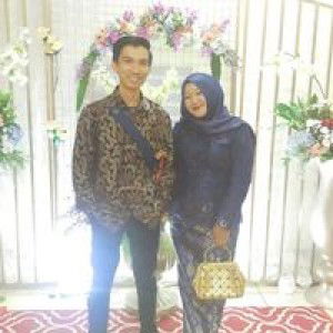 Rika Oktisari profile icon