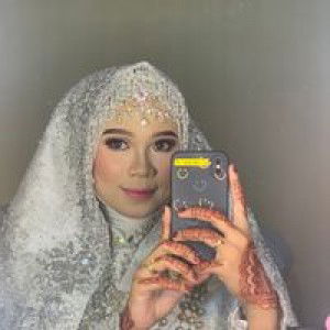 Ade Irma Zulmi profile icon