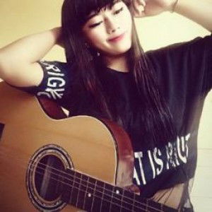 Queenzhie8 profile icon