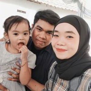 Dhieaah profile icon