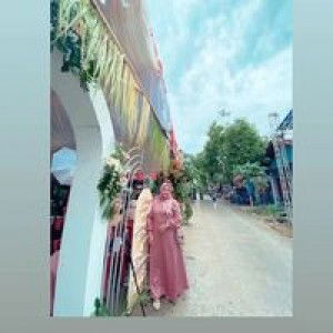 Ayu Risna Livia profile icon